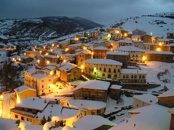 Panorámica de Villoslada con nieve
